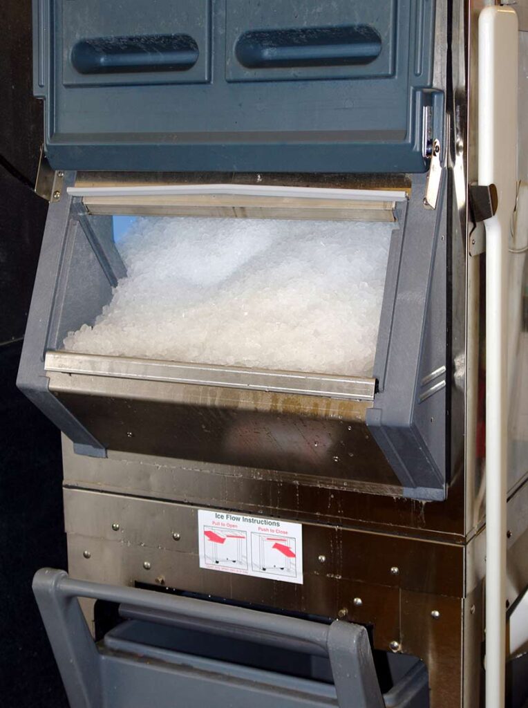 commercial-ice-machine-cleaning
